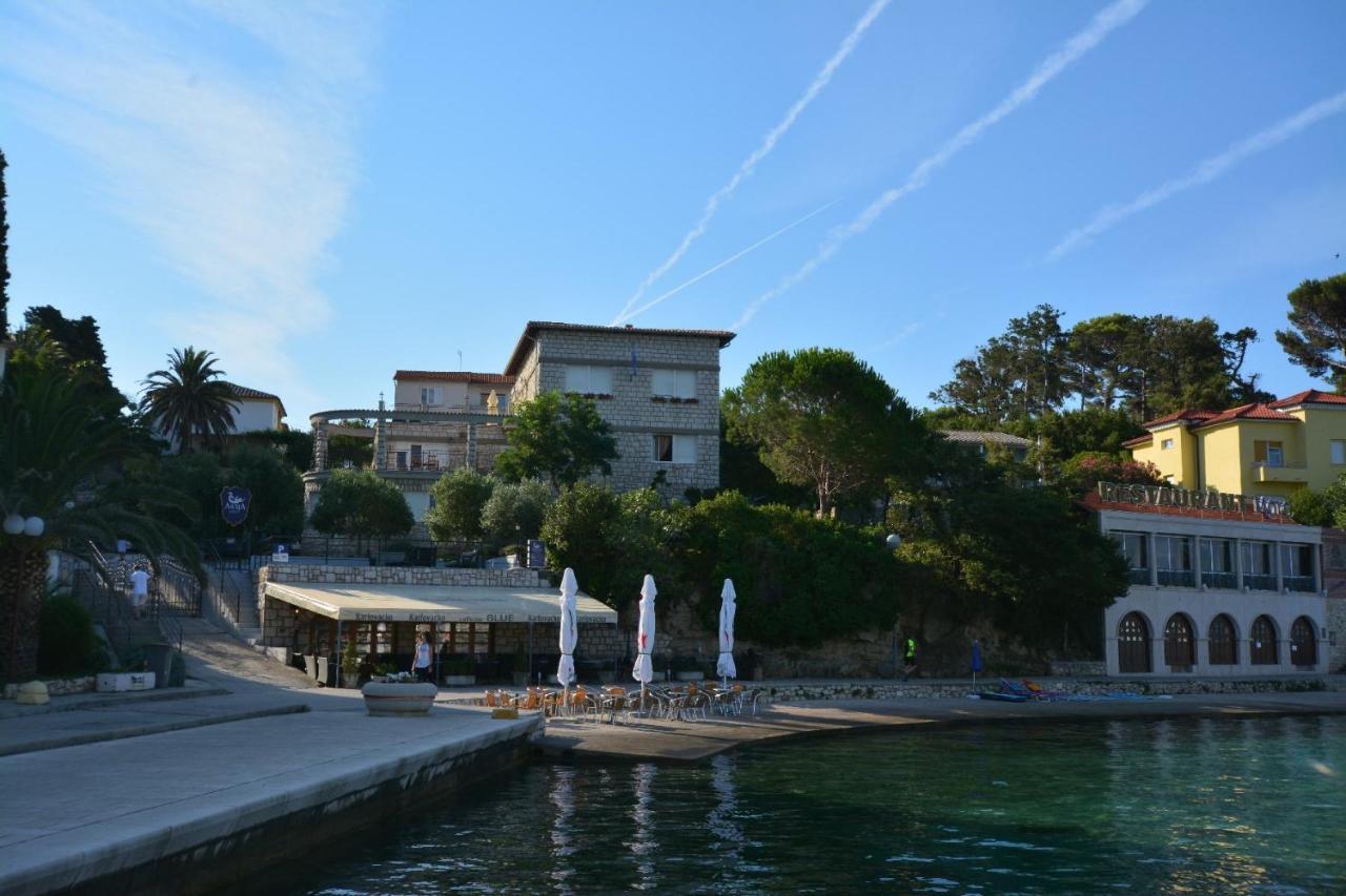 Villas Arbia - Magdalena By The Beach Banjol エクステリア 写真