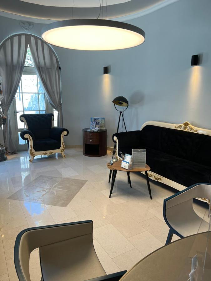 Villas Arbia - Magdalena By The Beach Banjol エクステリア 写真